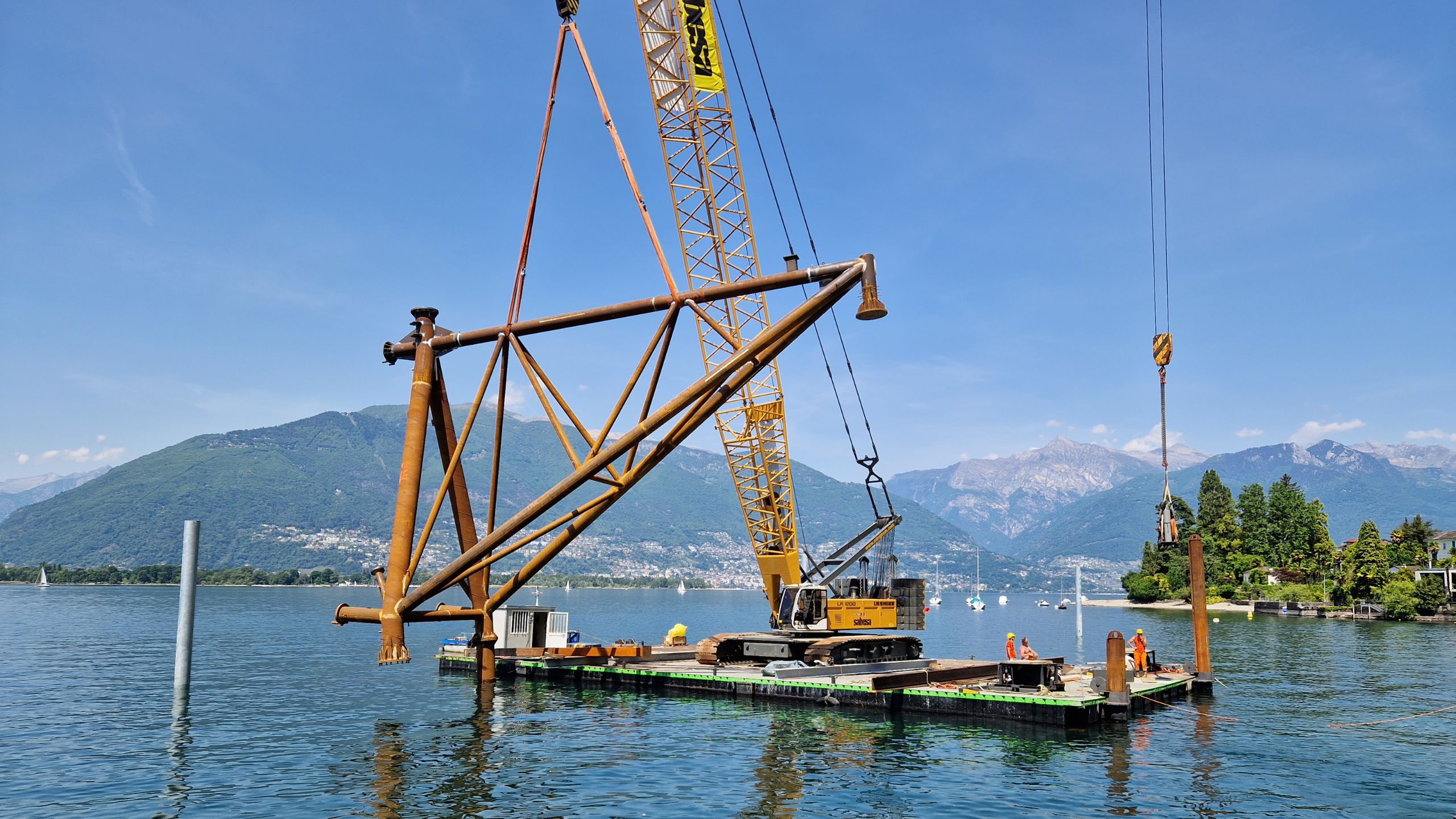 comar srl ha realizzato il nuovo porto a Gambarogno sul Lago Maggiore in Svizzera