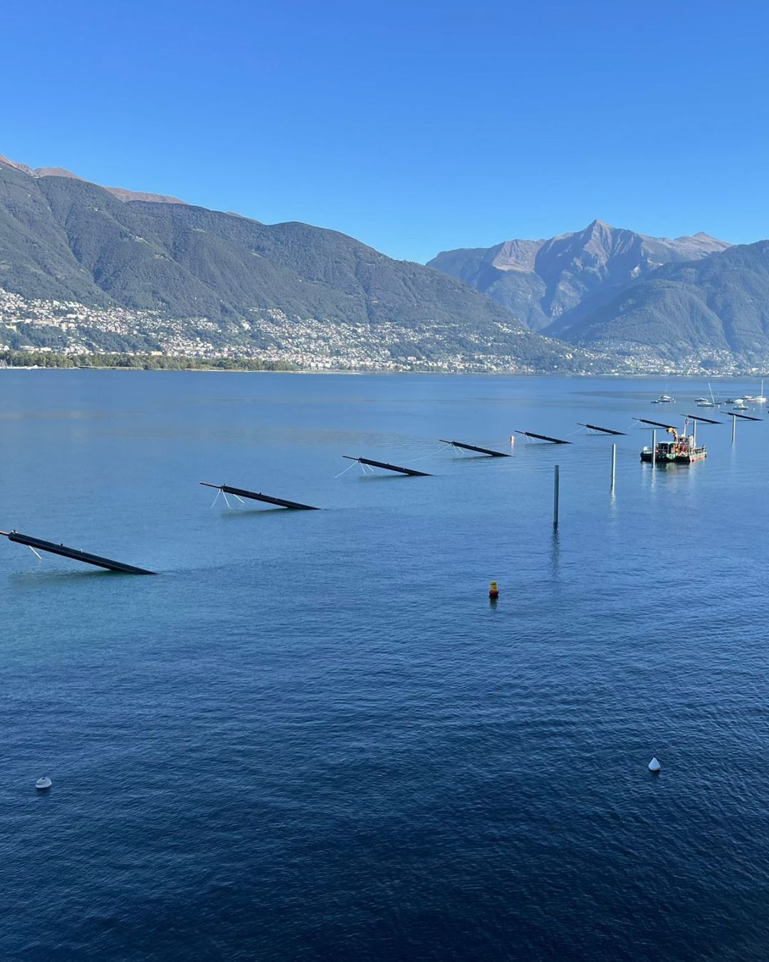 comar ha realizzato il nuovo porto comunale a gambarogno in svizzera