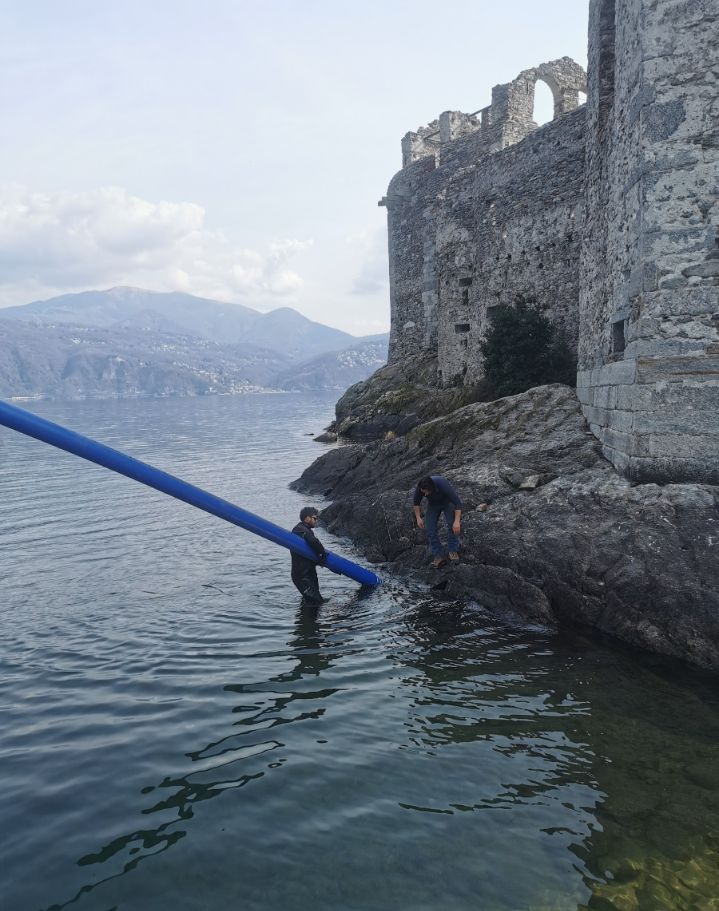 comar è addetto ai lavori di ristrutturazione dei castelli di cannero sul lago maggiore